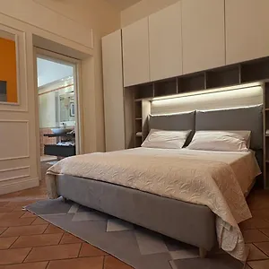 Appartement Indipendent With Terrace - Parking, Florence